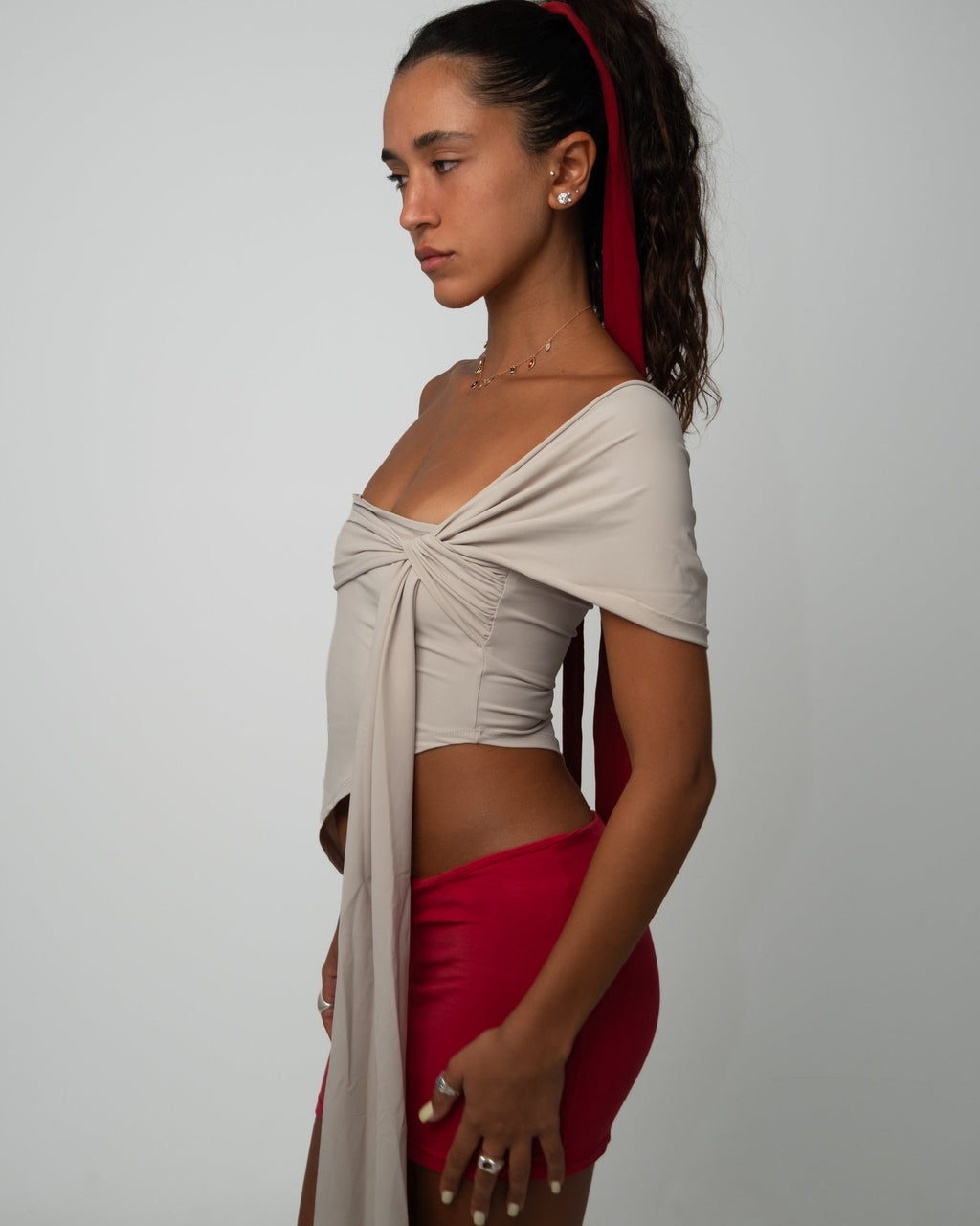 Luna top in beige – LYD
